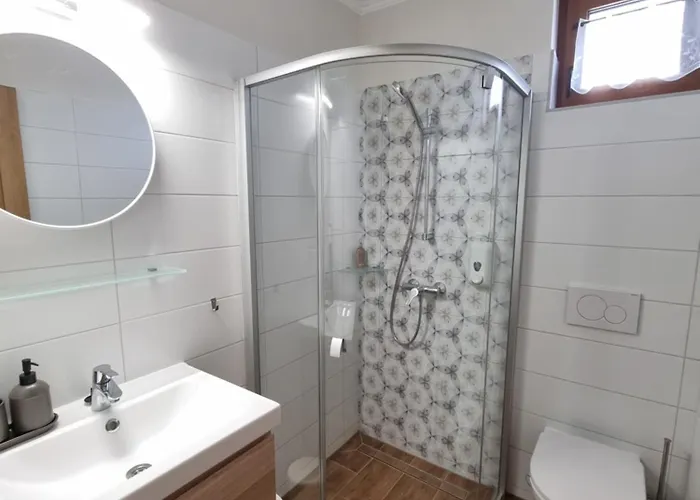 ゲストハウス V53